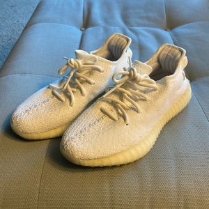 Yeezy Boost 350 V2 Triple White 5.5